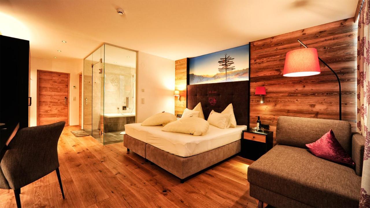 Hotel Garni Stefanie Ischgl Exterior photo